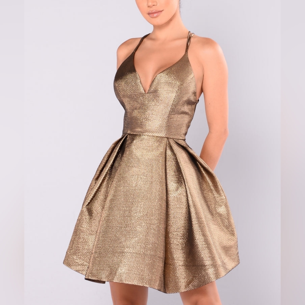 Rare Elegant Gold Criss Cross Strappy Skater Party Dress